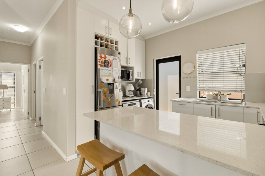 3 Bedroom Property for Sale in Aan de Wijnlanden Western Cape